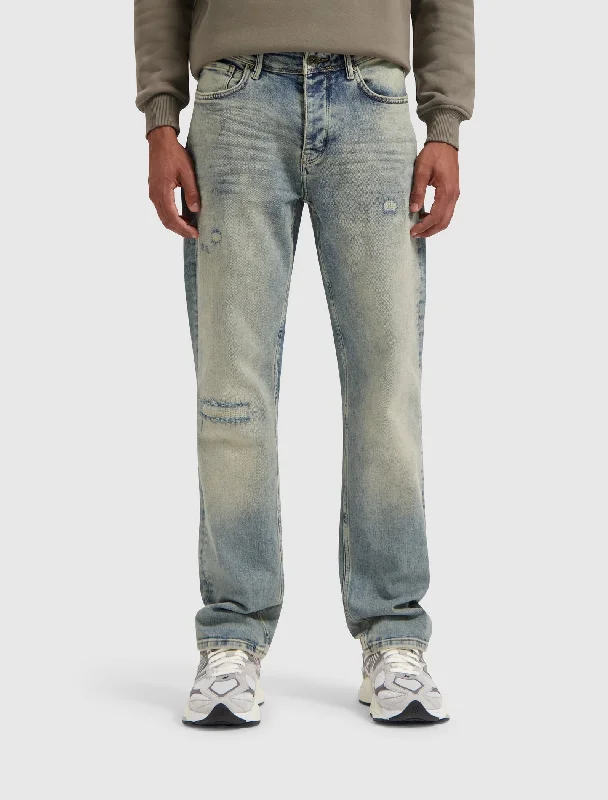 Fashionable Men's JeansThe Eric Regular Fit Jeans | Denim Light Blue