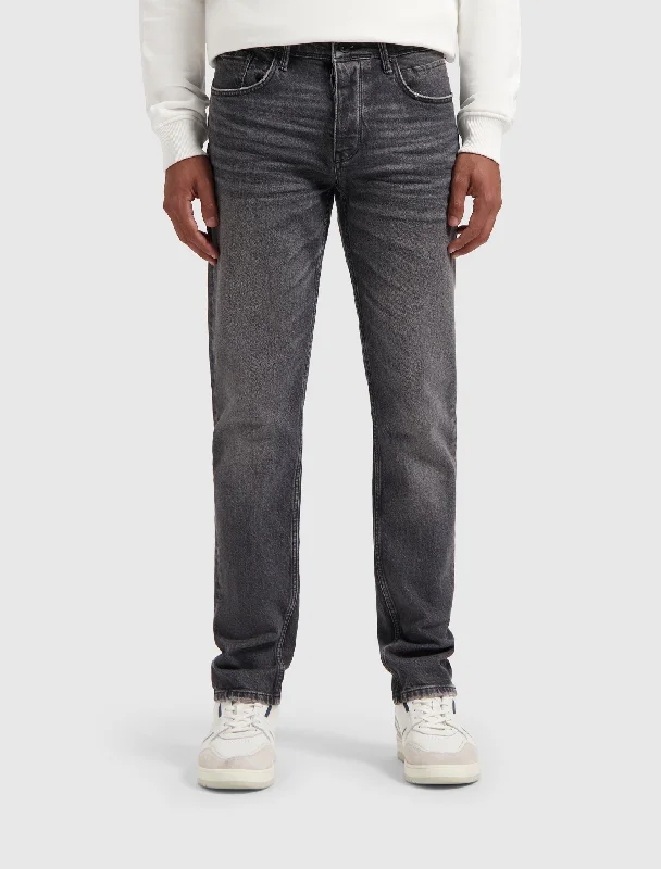 Latest Men's Jeans TrendsThe Ryan Slim Fit Jeans | Denim Dark Grey