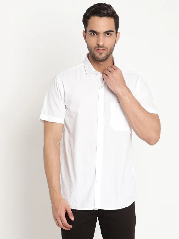 Men's Breathable Shirts for Warm ClimatesMen's White Casual Plain Half Sleeve Shirt