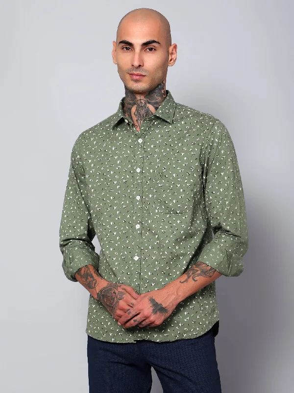 Men's Geometric Print Shirts for a Modern TwistMen's Light Green Casual Floral Ditsy Print Full Sleeve Shirt