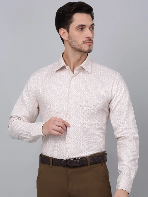 Men's Henley T-Shirts for a Casual TwistMen's Beige Formal Small Checks Full Sleeve Shirt