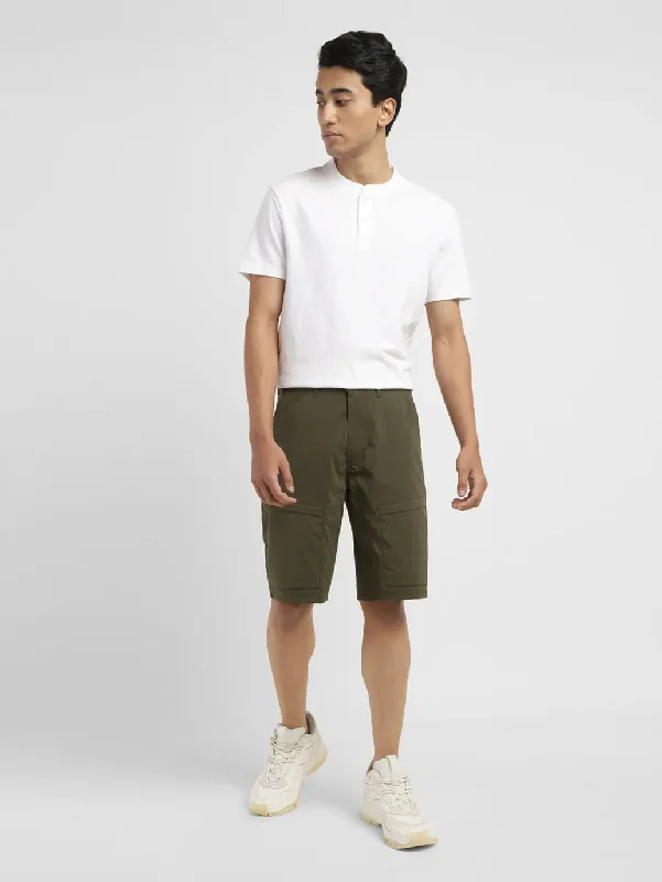 Men's Low-Waisted Pants for a Casual VibeMen's Olive Regular Fit Shorts