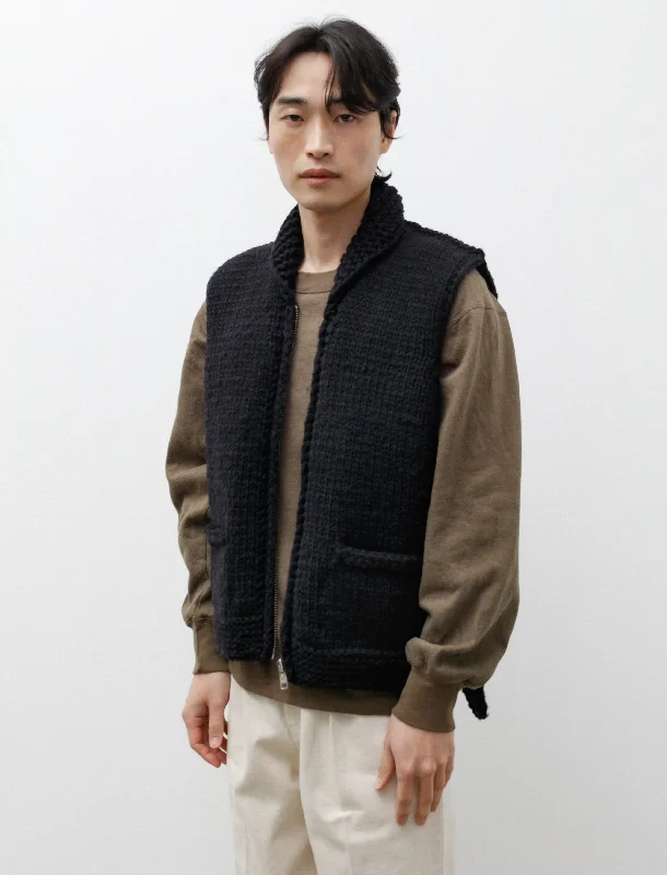 Cozy Men's Cable-Knit SweatersHand Knit Vest Kettle Black