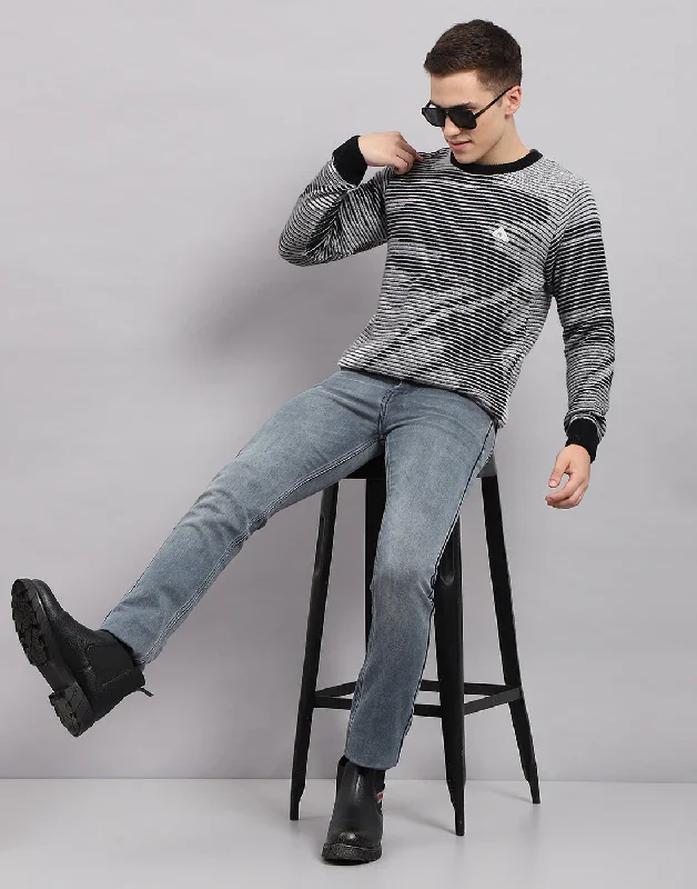 Men's Sweaters for Everyday WearMen Black Self Design Round Neck Full Sleeve Pullover