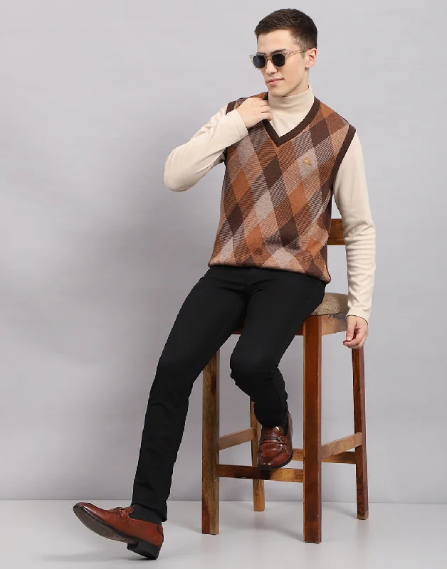 Men's Sweaters with Straight-Cut ShapesMen Brown Self Design V Neck Sleeveless Sweater