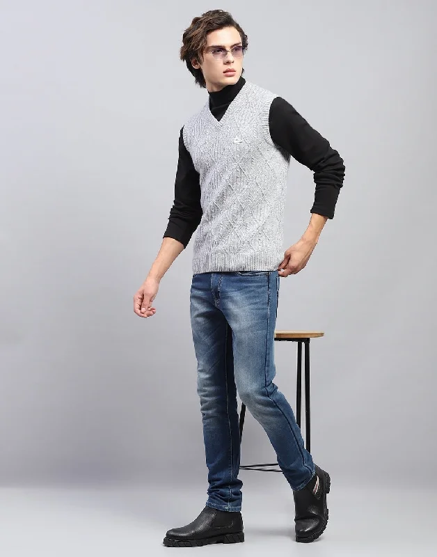 Athletic Men's Performance SweatersMen Grey Self Design V Neck Sleeveless Sweater