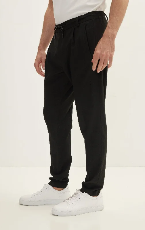 Men's Solid-Colored Pants for VersatilityWaffle Stretch Beach Day Pants - Black