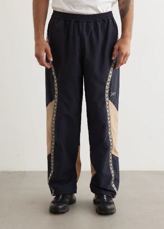 Men's Pants with Contrast StitchingArea Shell Track Pants